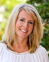 Melanie Robinson